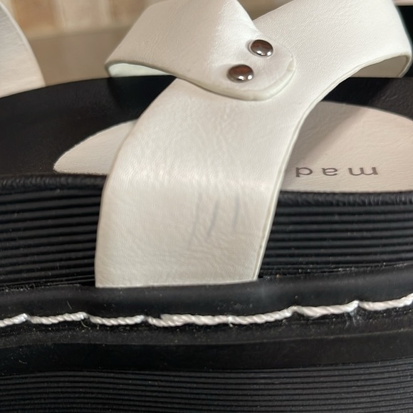 Madden Girl Women’s White Dazze Platform Sandal Size 9.5 - Picture 10 of 10